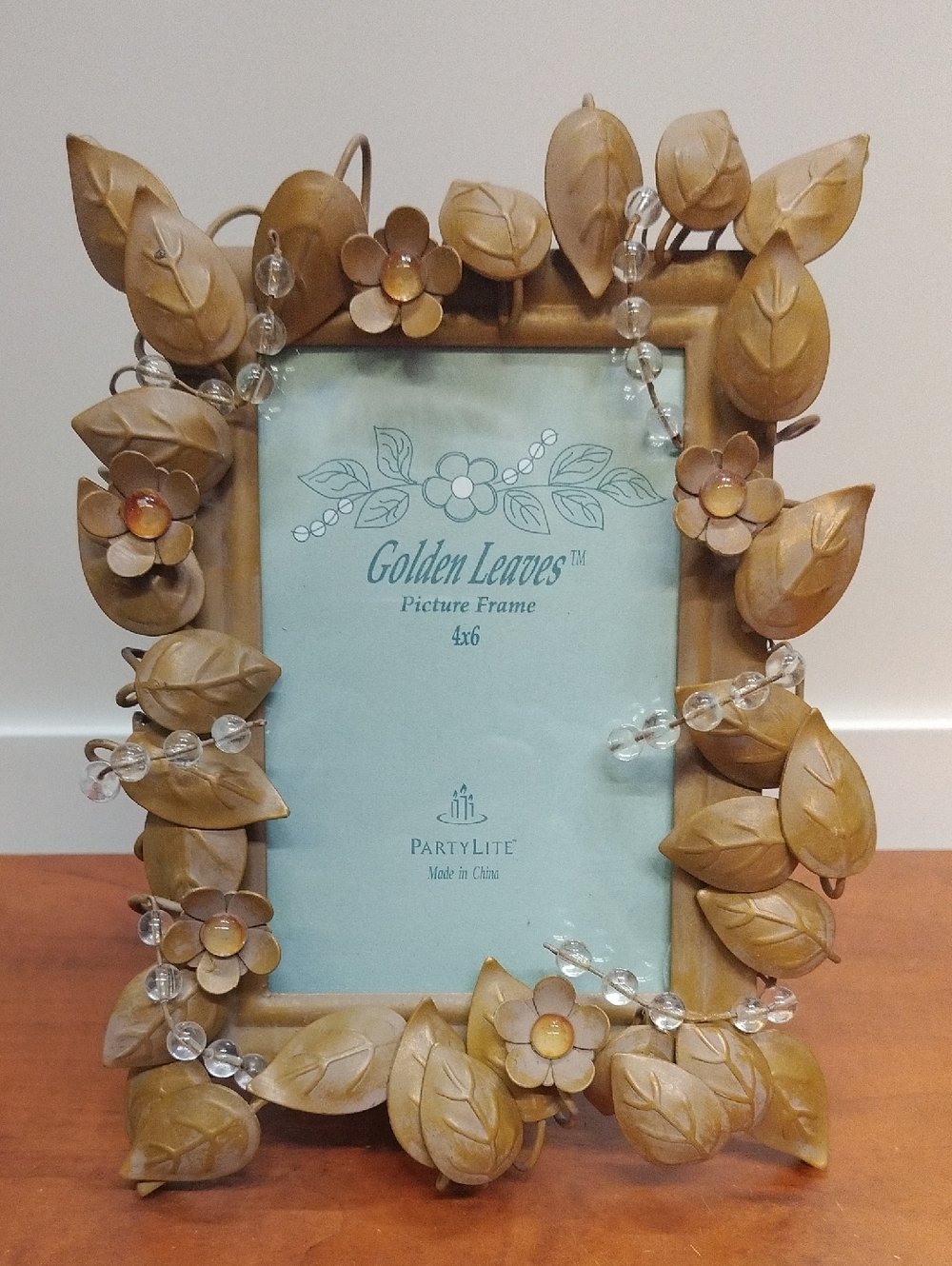 PartyLite Golden Leaves 4x6 Decorative Picture Frame